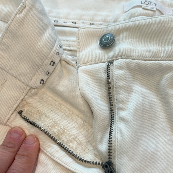 Ann Taylor Loft White Jeans - Picture 3 of 5